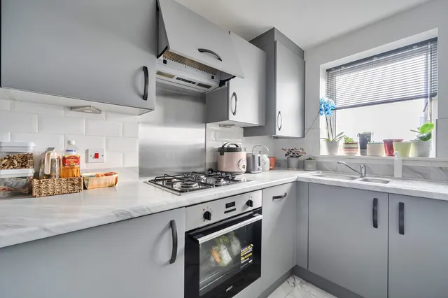 Cavell Place, Folkestone, CT20, photo 3