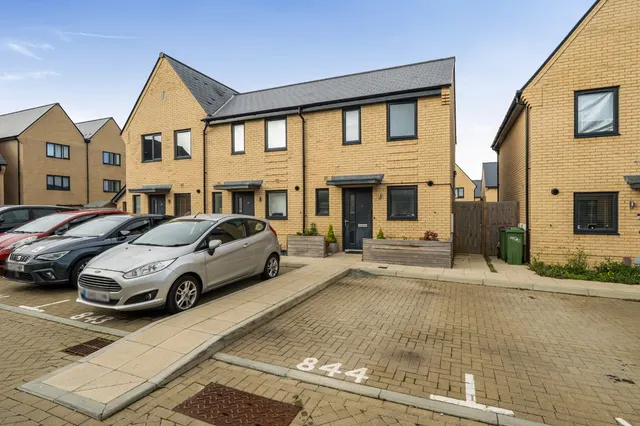 Cavell Place, Folkestone, CT20, photo 1