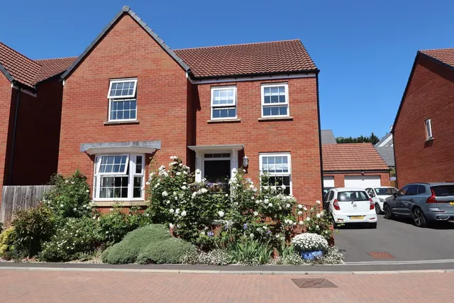 Doddrells Close, Wells, photo 1