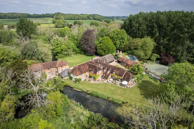 Longparish, Andover, SP11, photo 2