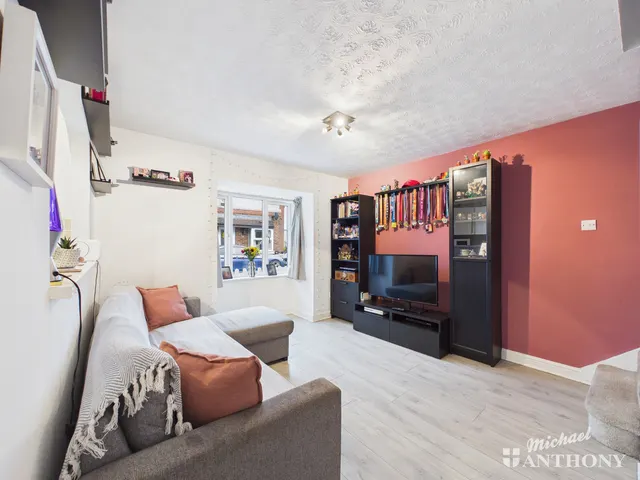 Photo 3 — Augustus Road, Hockliffe, Leighton Buzzard, LU7 9NS