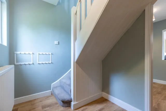 Hondslough Lane, Frodsham, WA6, photo 2