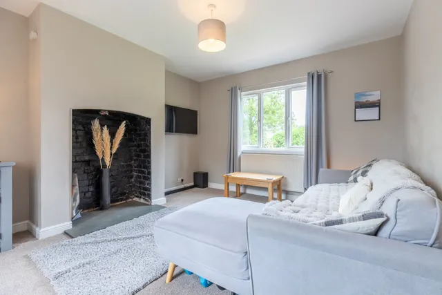 Hondslough Lane, Frodsham, WA6, photo 3