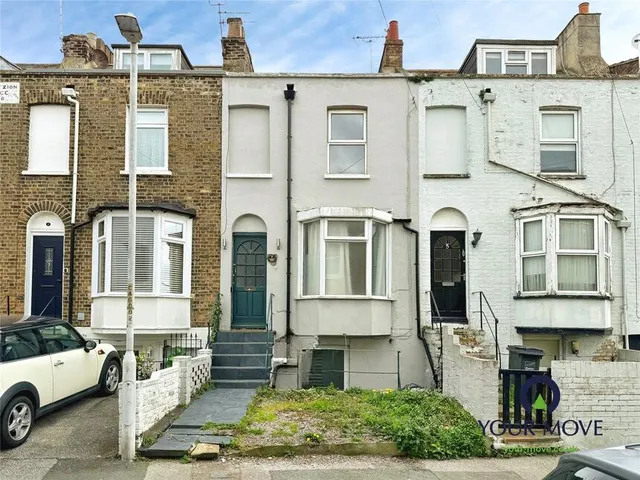 Camden Road, Ramsgate, Kent, CT11, photo 1