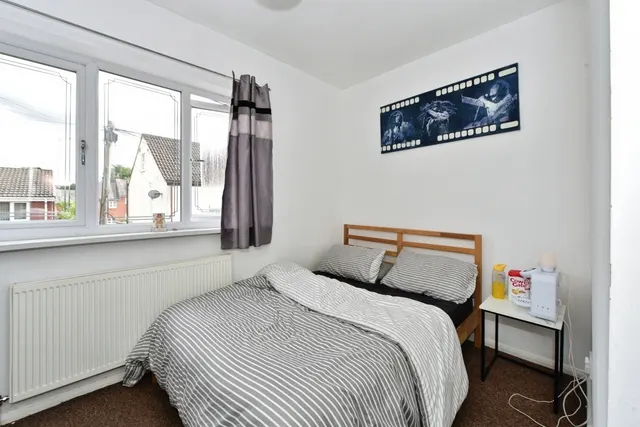 Queen Street, Eckington, S21, photo 3