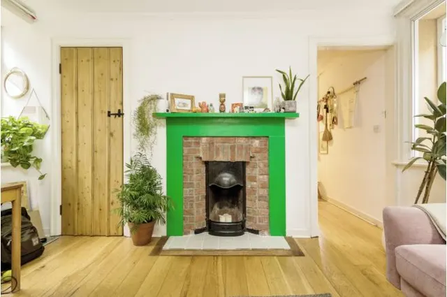 Portsmouth Road, Guildford, GU2, photo 2