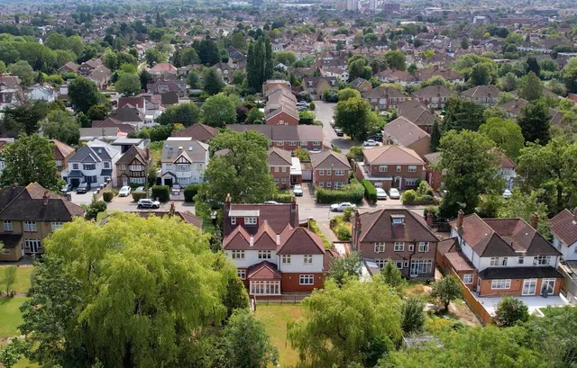 Elms Road, Harrow, HA3, photo 2