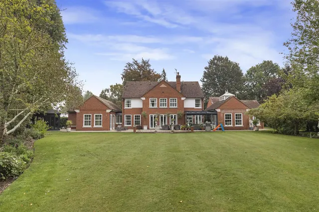 Catleys Walk, Sawston, CB22, photo 1