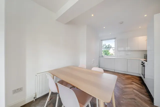 Ravenswood Road, Balham, SW12, photo 3