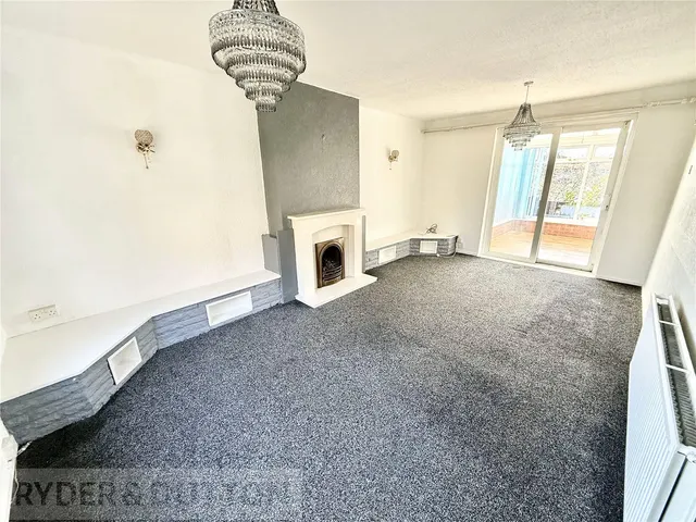 Lightbowne Road, Manchester, M40, photo 2