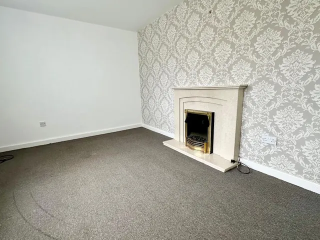 Derwent Road, Lytham St. Annes, FY8, photo 3
