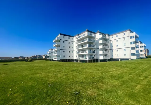 Royal Parade, Eastbourne, photo 1