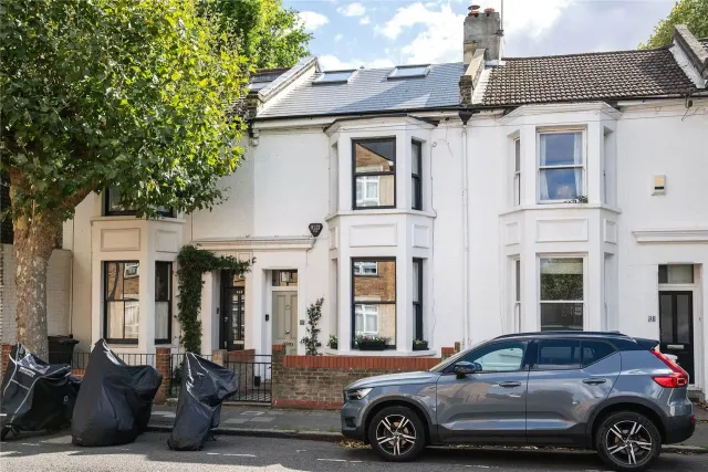 Photo 3 — Balcorne Street, Victoria Park, Hackney E9
