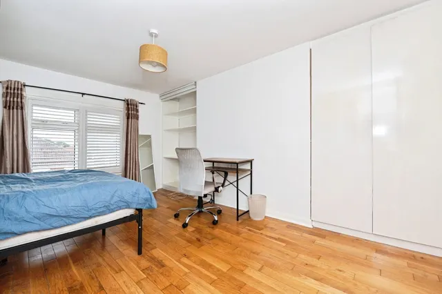 Pier Road, Northfleet, DA11, photo 3