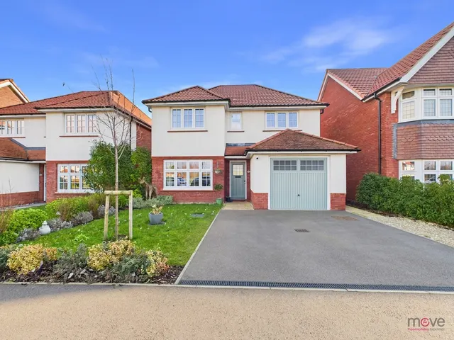 Foxglove Grove, Cheltenham, GL53 0FL, photo 1