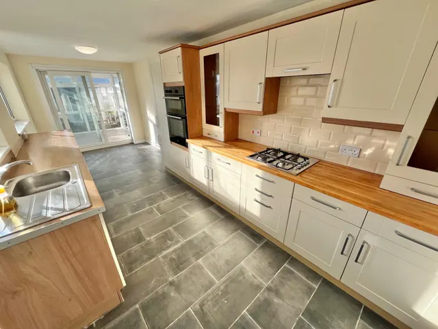 Photo 2 — Callington Road, Saltash, PL12