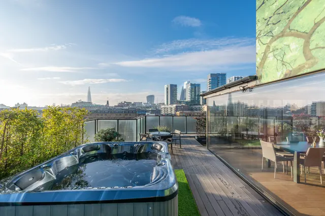 Flat 20 Victoria Mills, 9 Boyd Street, London, photo 1