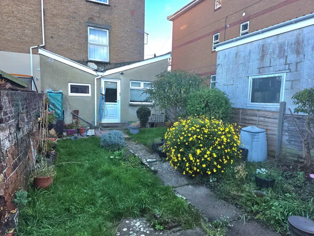 Surbiton Grove, Ryde, PO33, photo 1
