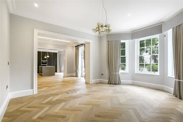 Photo 3 — Totteridge Village, London, N20 8AE