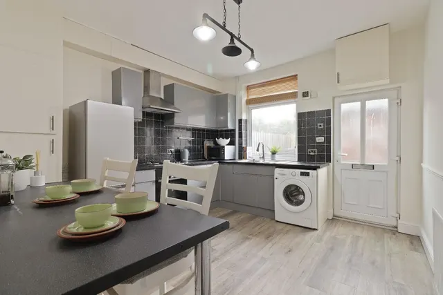 Medlock Road, Handsworth, Sheffield, photo 1