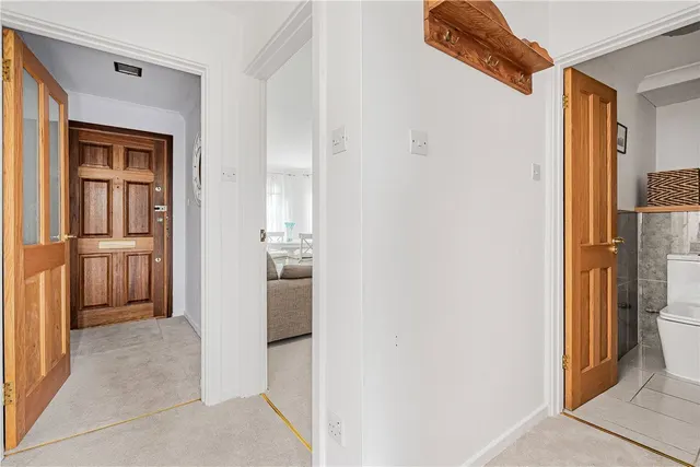 Wolseley Road, London, N8, photo 2