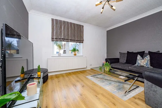 Photo 2 — Alston Road, Barnet EN5 4EU