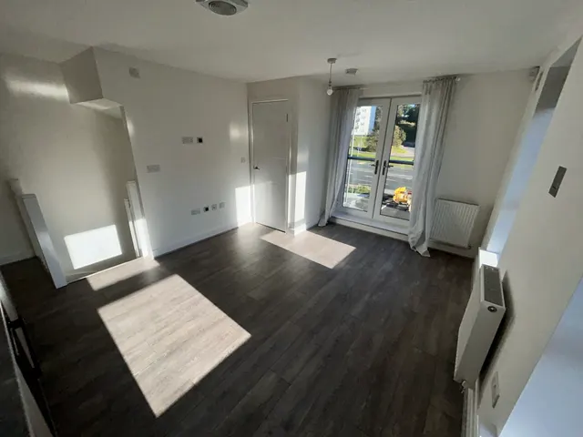 Copper Beech Court, LS16, photo 2