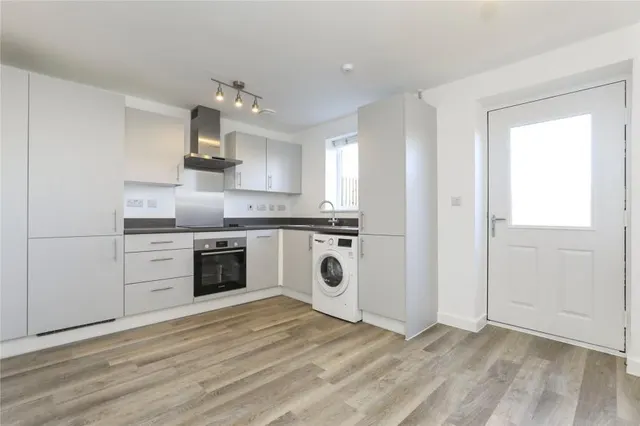 Brome Close, Harpole, NN7, photo 2