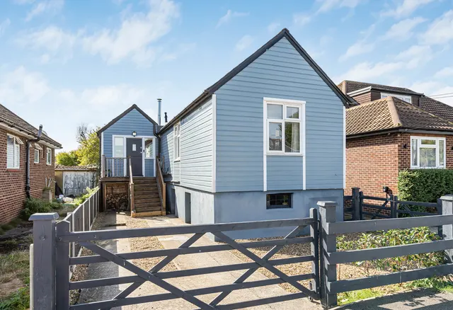 Ayebridges Avenue, Egham, TW20, photo 1