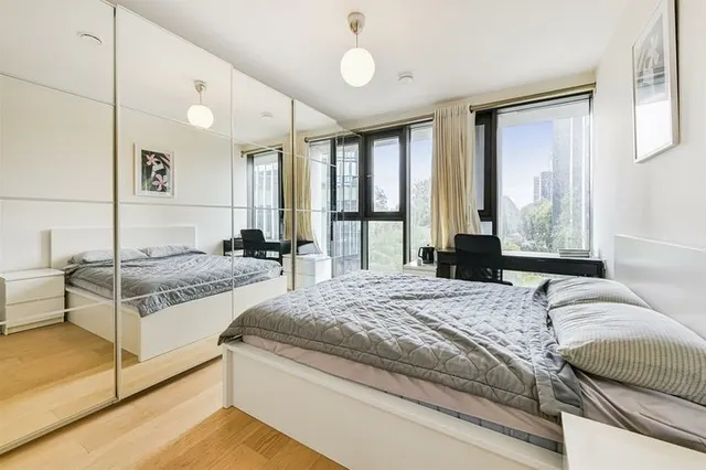Meridian Place, London, E14, photo 3