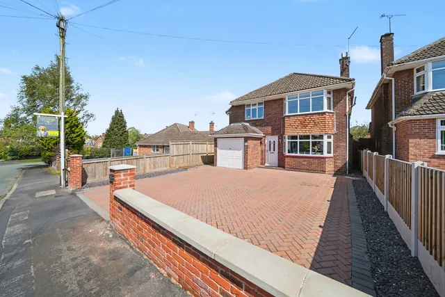 Newquay Avenue, Weeping Cross, ST17, photo 1