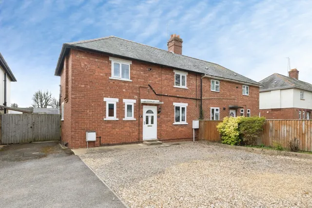 Springfield Avenue, Banbury, Oxfordshire, OX16, photo 1