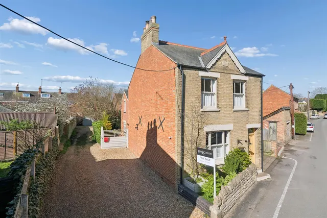 East Street, Olney, photo 1
