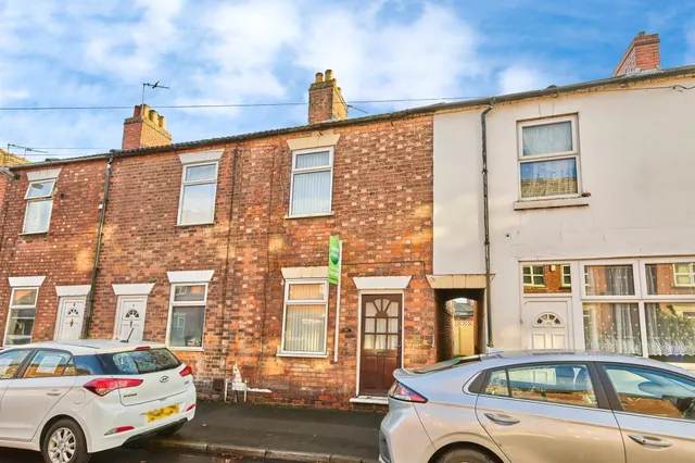 Dallow Street, Burton-On-Trent, DE14, photo 1