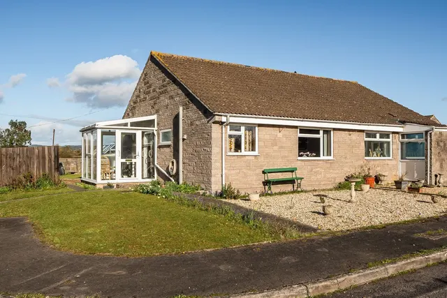 Vicarage Close, Coxley, BA5, photo 1