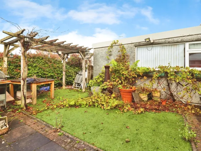 Colwinstone Close, Cardiff, CF14, photo 1