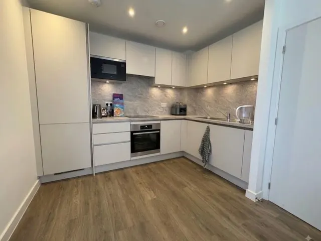 Photo 3 — Medawar Drive, Mill Hill, NW7, London