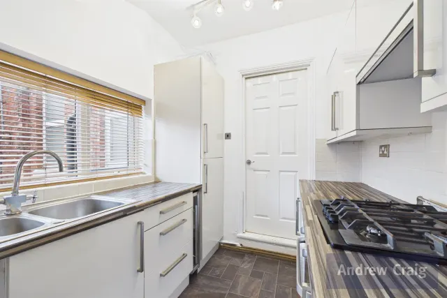 Coleridge Avenue, South Shields, NE33, photo 1