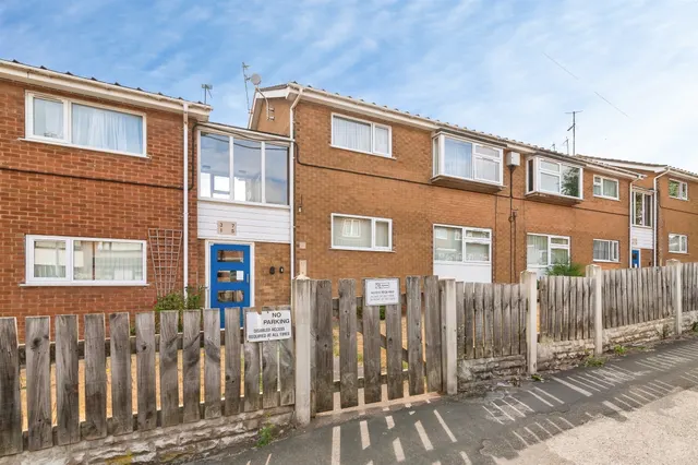 Cromwell Street, Carlton, Nottingham, photo 1