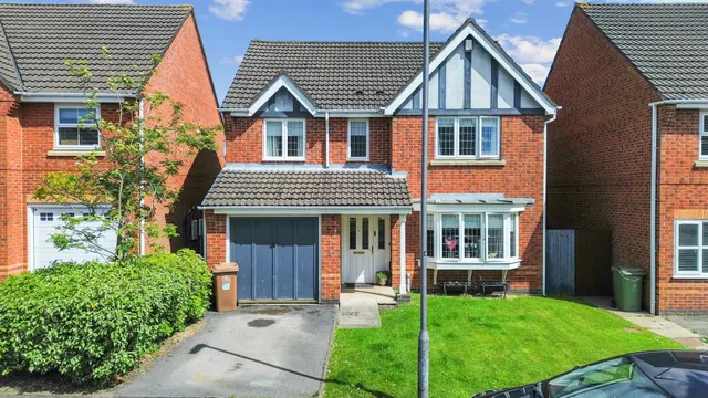 Walsham Gardens, St. Helens, WA9, photo 1