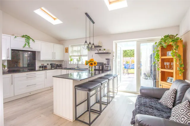 Alderton Road, Bristol, BS7, photo 1