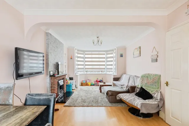 Arundel Road, Coventry, CV3, photo 3