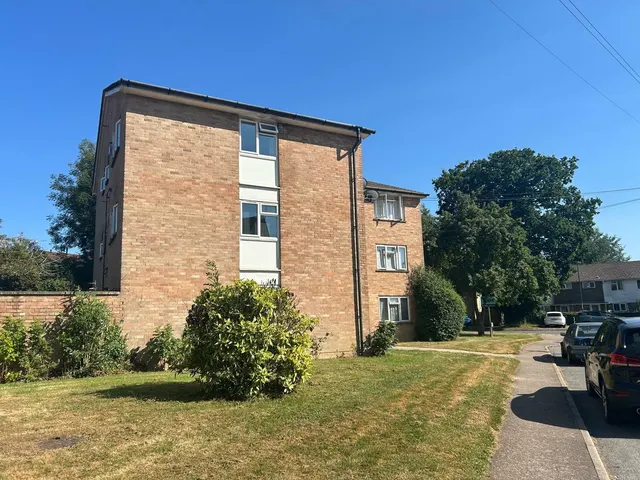 Sleets Road, Broadbridge Heath, RH12, photo 1