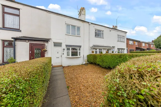 Fearnhead Lane, Fearnhead, Warrington, Warrington, WA2 0BQ, photo 1