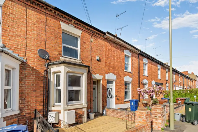 3 bedroom house, North Street, Banbury, OX16