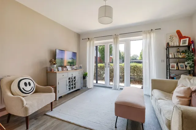 Huxley Drive, Hurst Green, RH8, photo 2