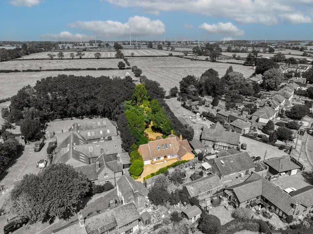 The Maples School Lane, Swinford, LE17, photo 2
