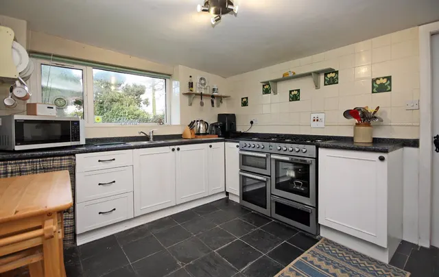 Penysarn, LL69, photo 2