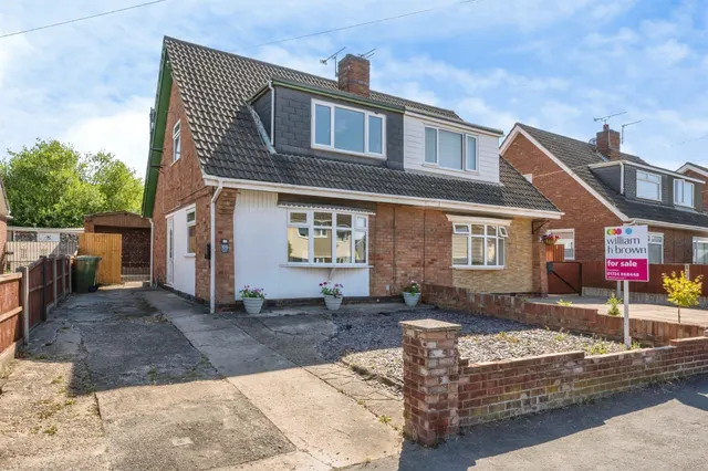 Dewsbury Avenue, Scunthorpe, photo 1