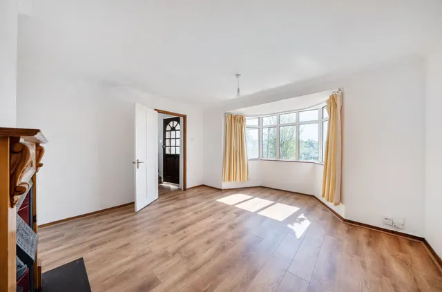 Photo 2 — Roffey Close, Purley CR8 4BH